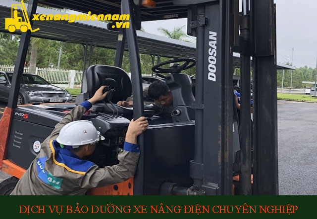 Bảo dưỡng bảo trì xe nâng tại Cảng Quốc Tế Long An, huyện Cần Giuộc, tỉnh Long An