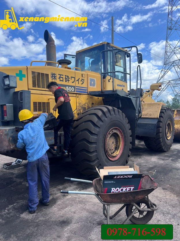 Công ty sửa chữa xe nâng tại cụm KCN Bình Chuẩn, thành phố Thủ Dầu Một, tỉnh Bình Dương