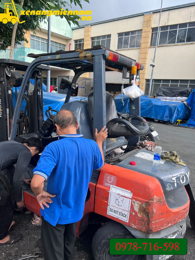 Sửa xe nâng giá rẻ tại cụm KCN Tân Mỹ, thị xã Tân Uyên, tỉnh Bình Dương