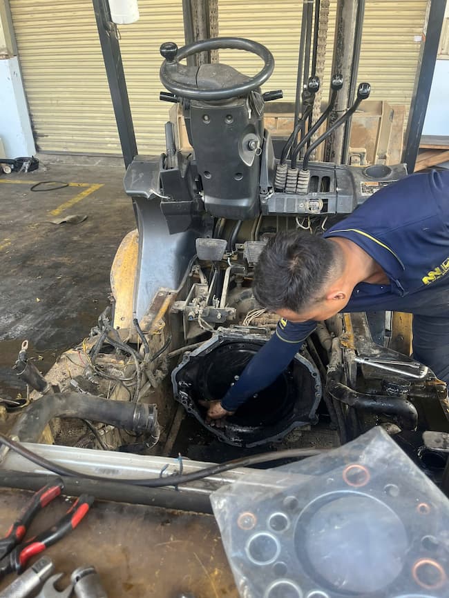 sua-chua-xe-nang-tan-noi-tphcm