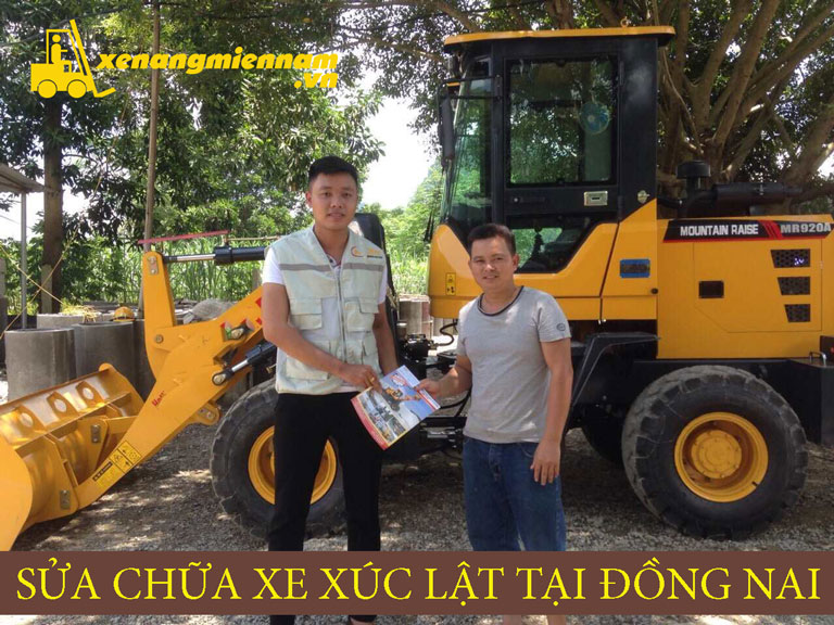 sua-chua-xe-xuc-lat-tai-dong-nai-17