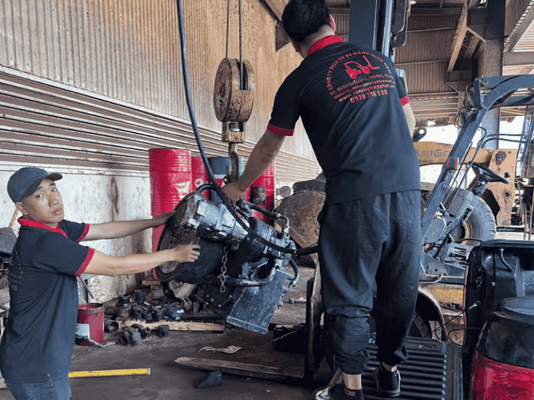 sua-xe-nang-tai-quan-7-3