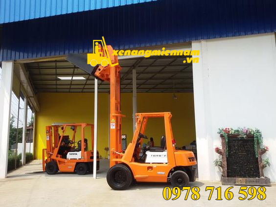 xe-nang-dau-toyota-02-8fd15-4