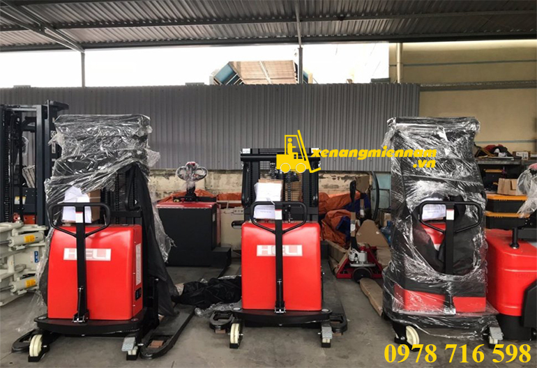 xe-nang-dien-heli-cpcd-150-3