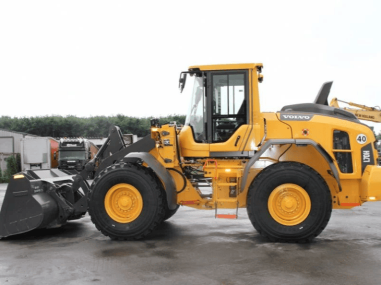 sua-xe-xuc-lat-tai-lam-dong-3