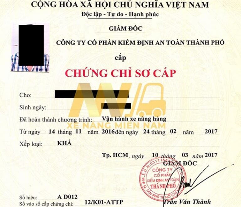 chung-chi-xe-nang