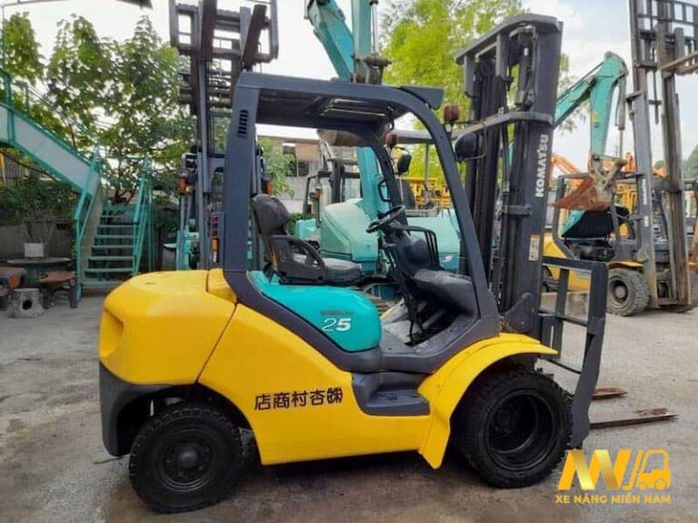 giá xe nâng hàng 2.5 tấn cũ