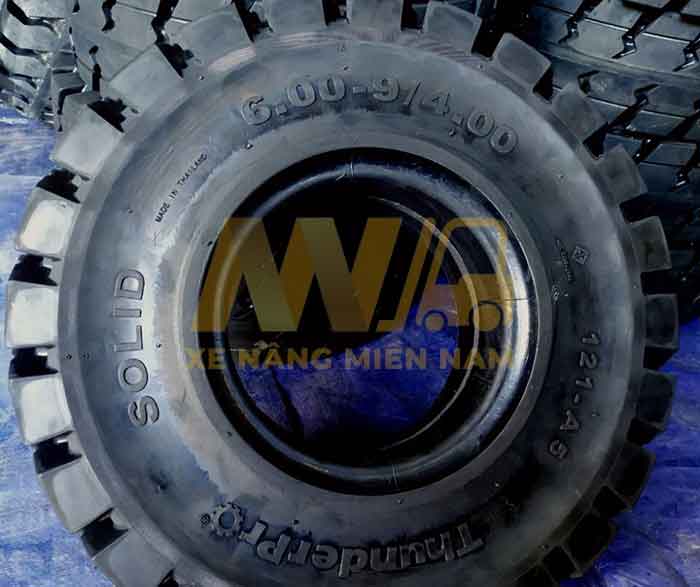 lop-xe-nang-600-9-thai-lan