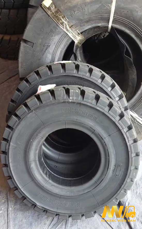 lop-xe-nang-bridgestone-1