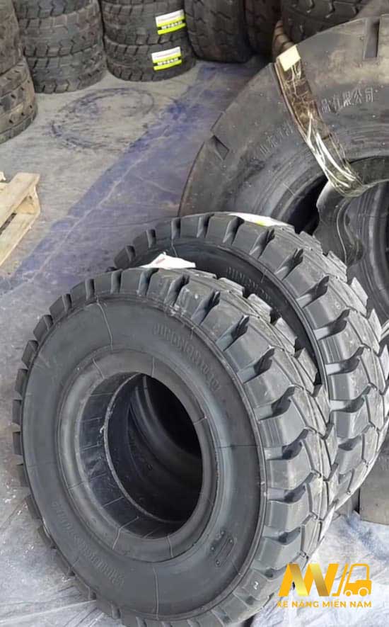 lop-xe-nang-bridgestone-3